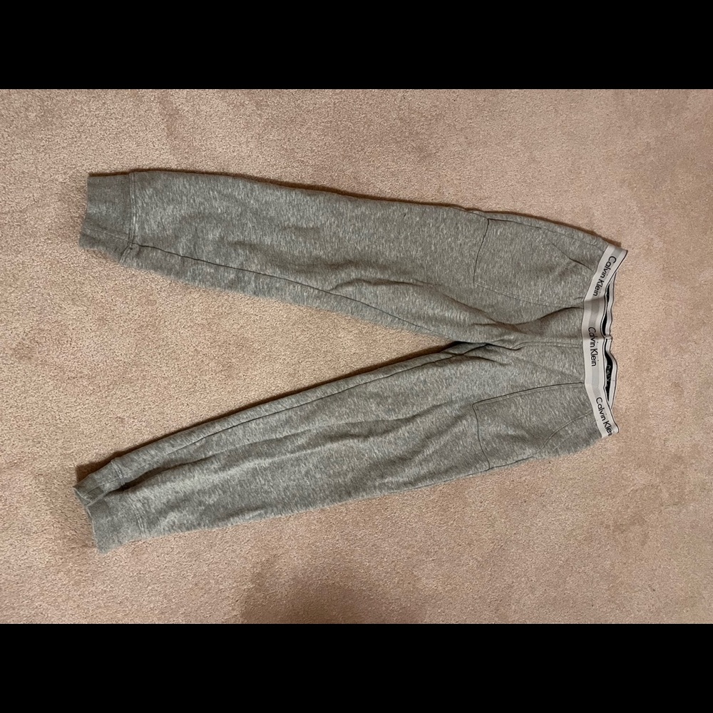Calvin Klein grey sweatpants size S